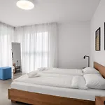 Loctowers A4-1-1 By Interhome לוקרנו