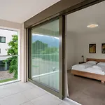 Loctowers A4-1-1 By Interhome * ロカルノ
