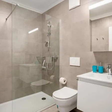 Loctowers A4-1-1 By Interhome Appartement